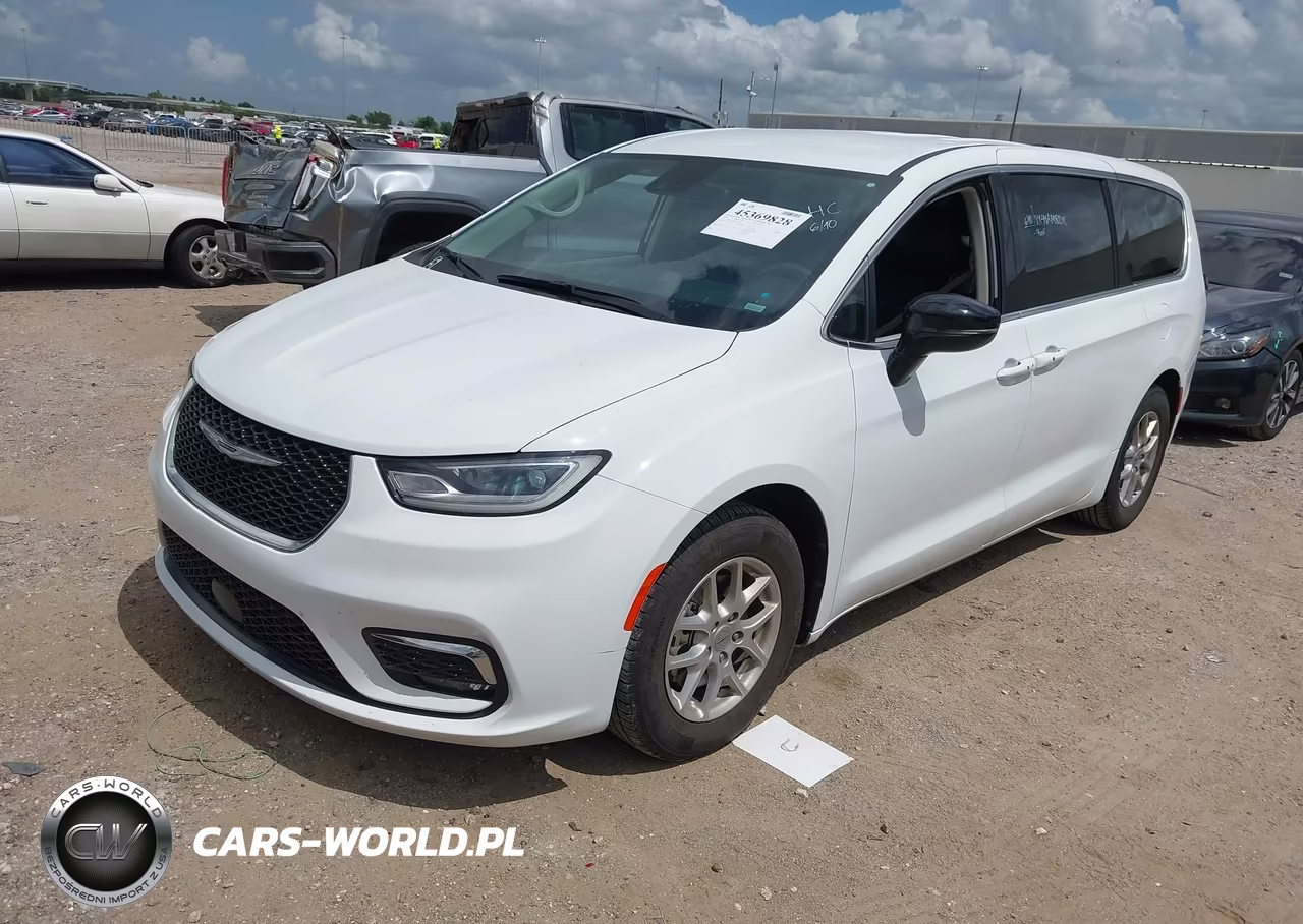 2024 Chrysler Pacifica Touring L VIN:2C4RC1BGXRR116212 - 2