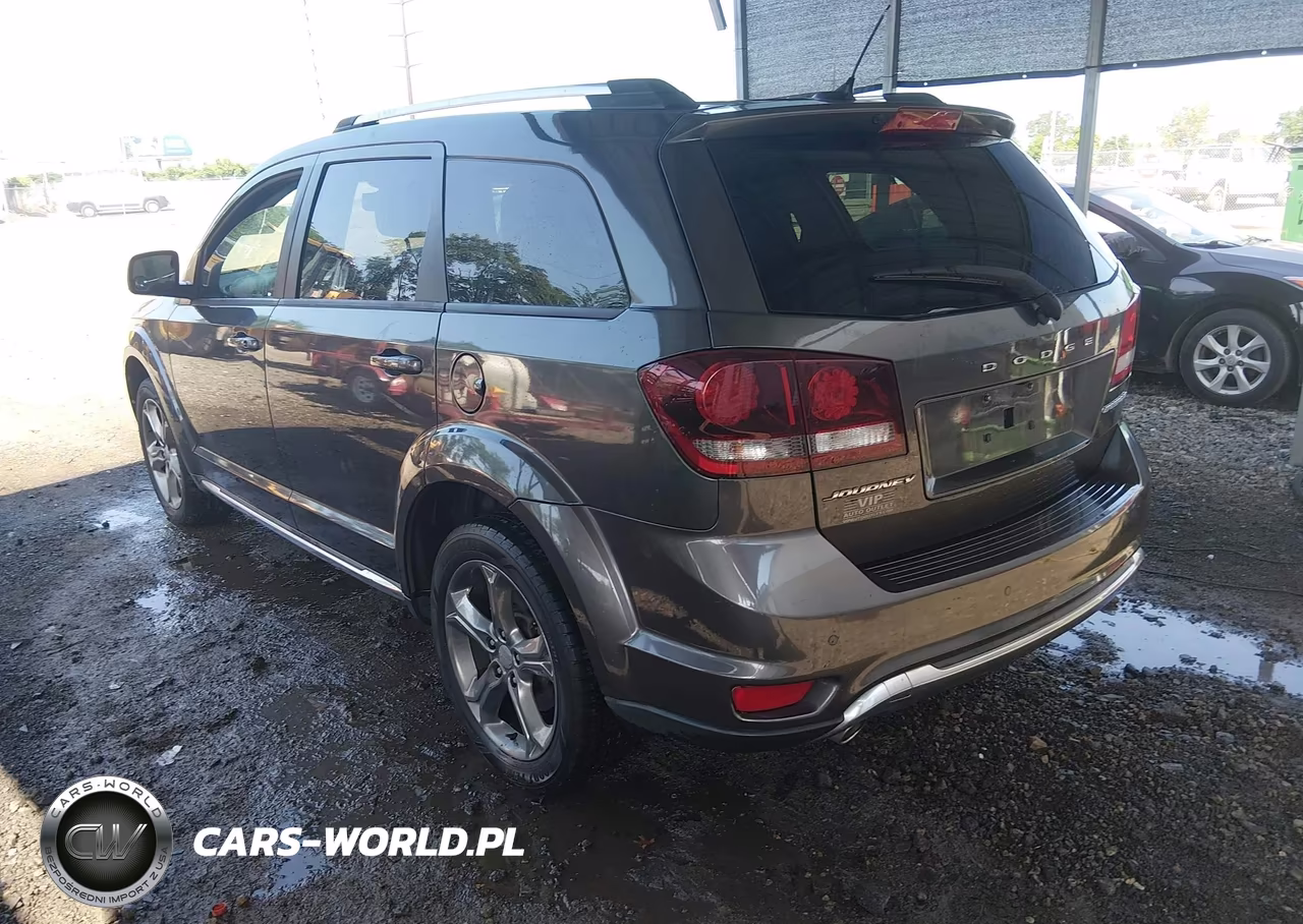 2015 Dodge Journey Crossroad VIN:3C4PDCGG0FT661613 - 3