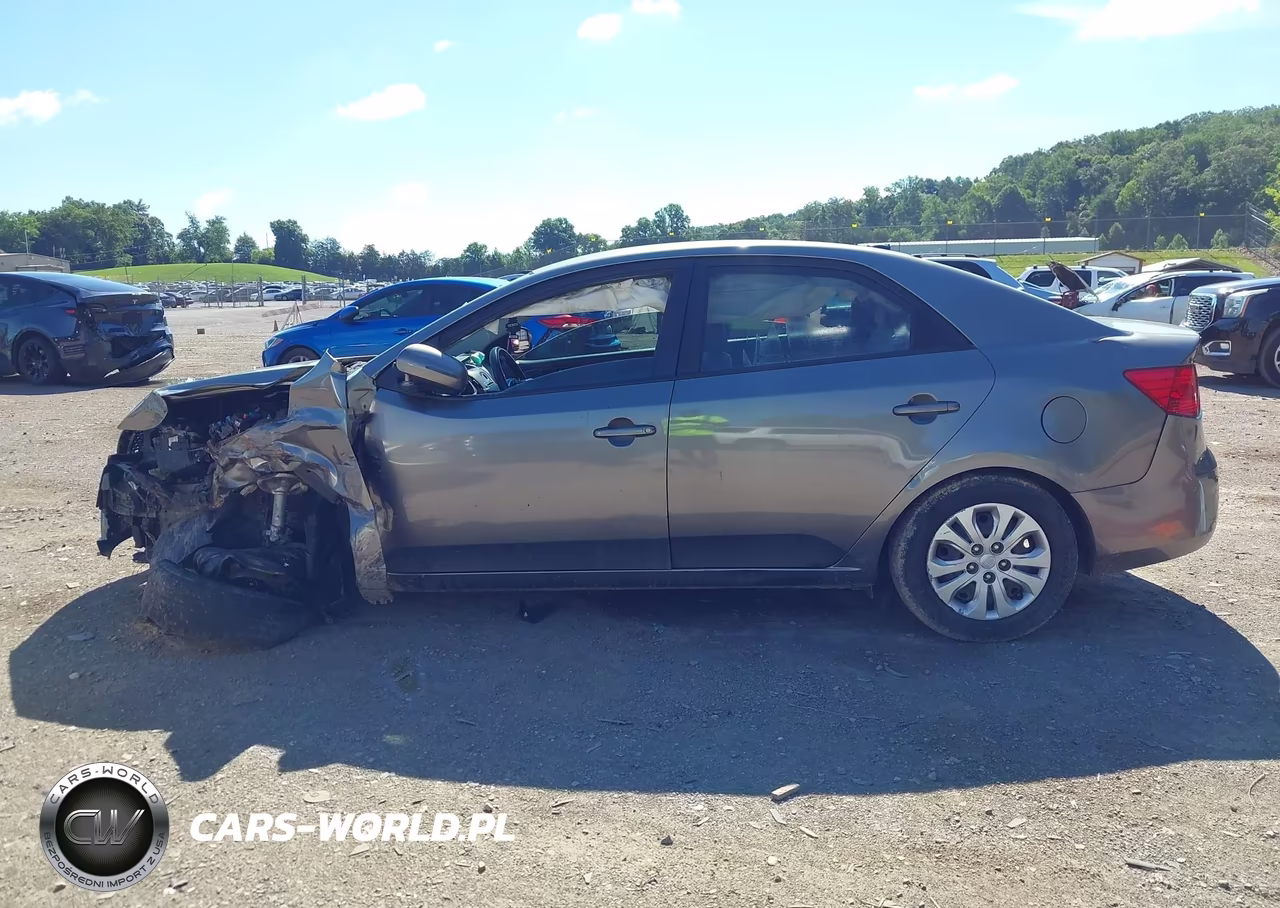 2011 Kia Forte Ex VIN:KNAFU4A27B5889629 - 14