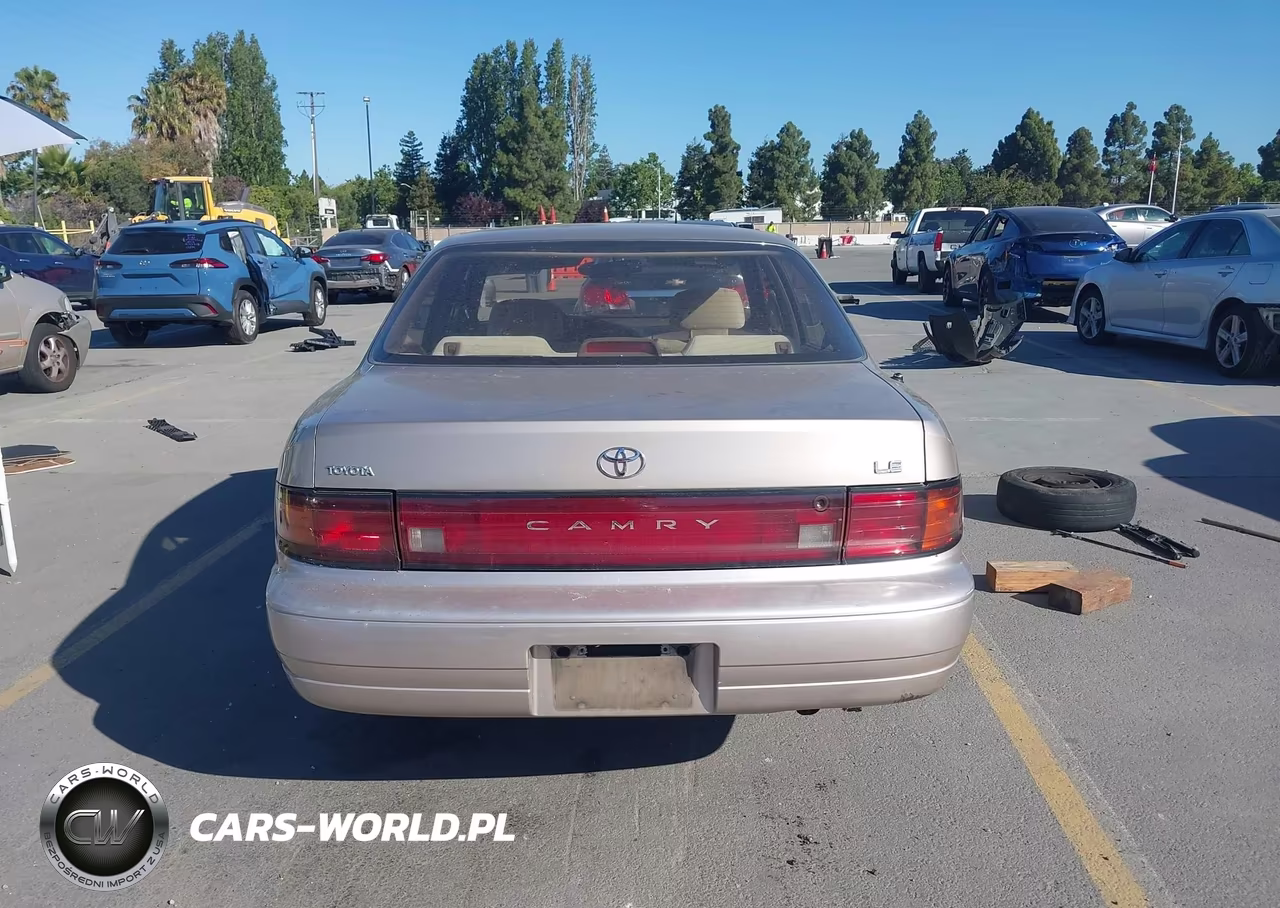 1994 Toyota Camry Le VIN:JT2SK12E0R0194617 - 17