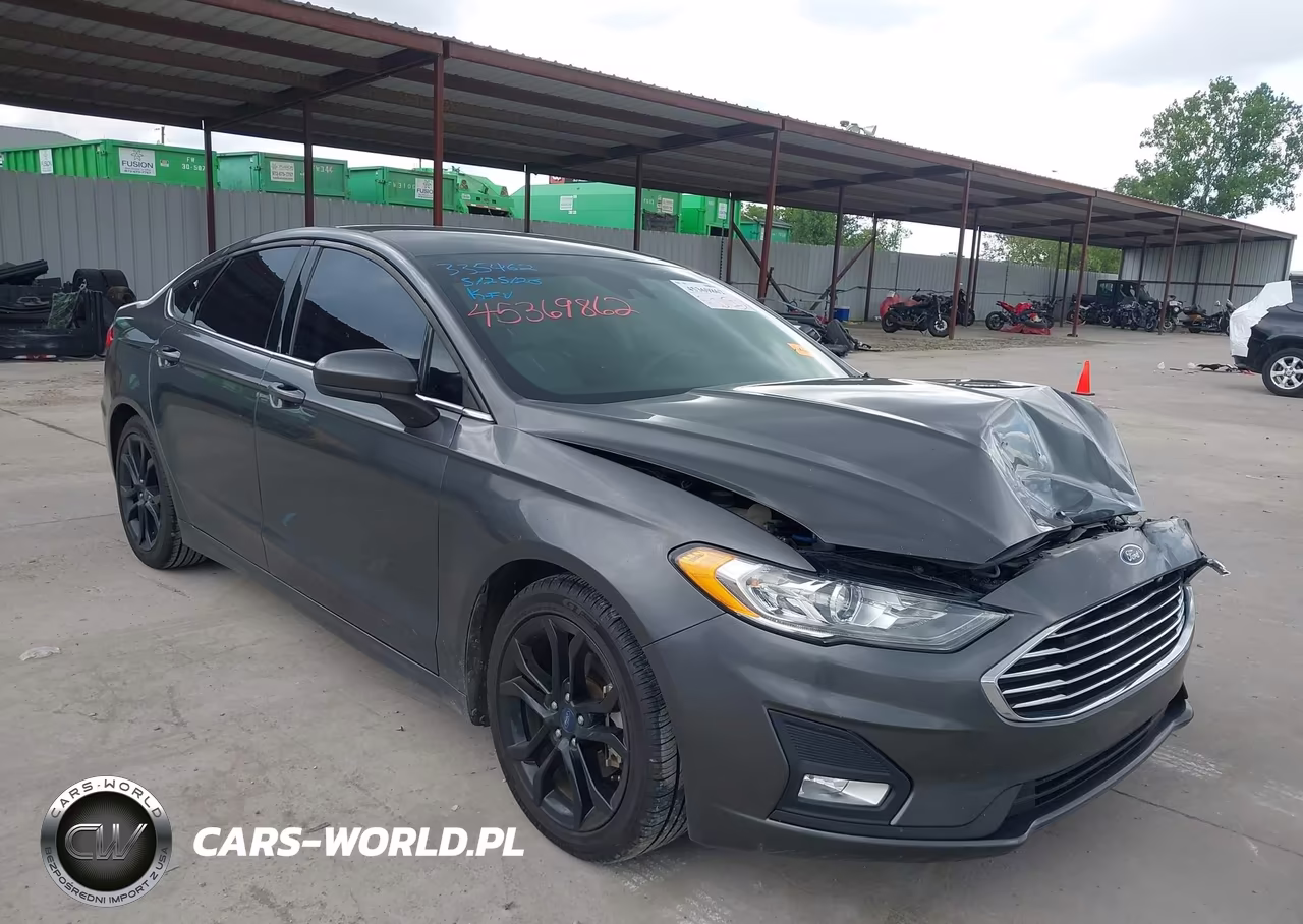 2019 Ford Fusion Se – zdjęcie 1 z 17