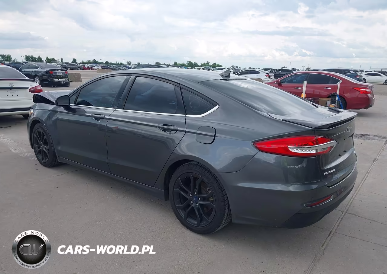 2019 Ford Fusion Se VIN:3FA6P0HD5KR194093 - 3