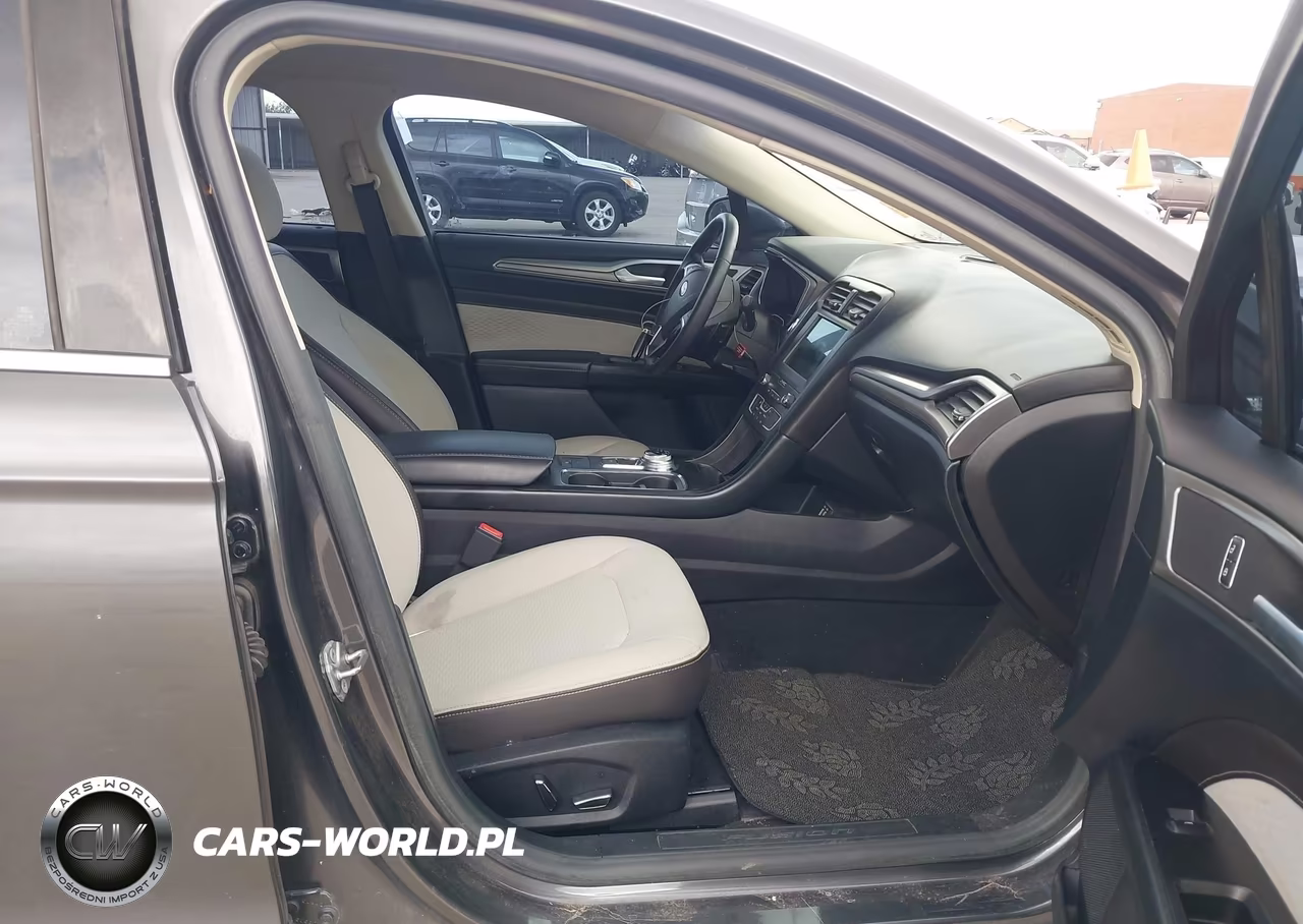 2019 Ford Fusion Se VIN:3FA6P0HD5KR194093 - 5