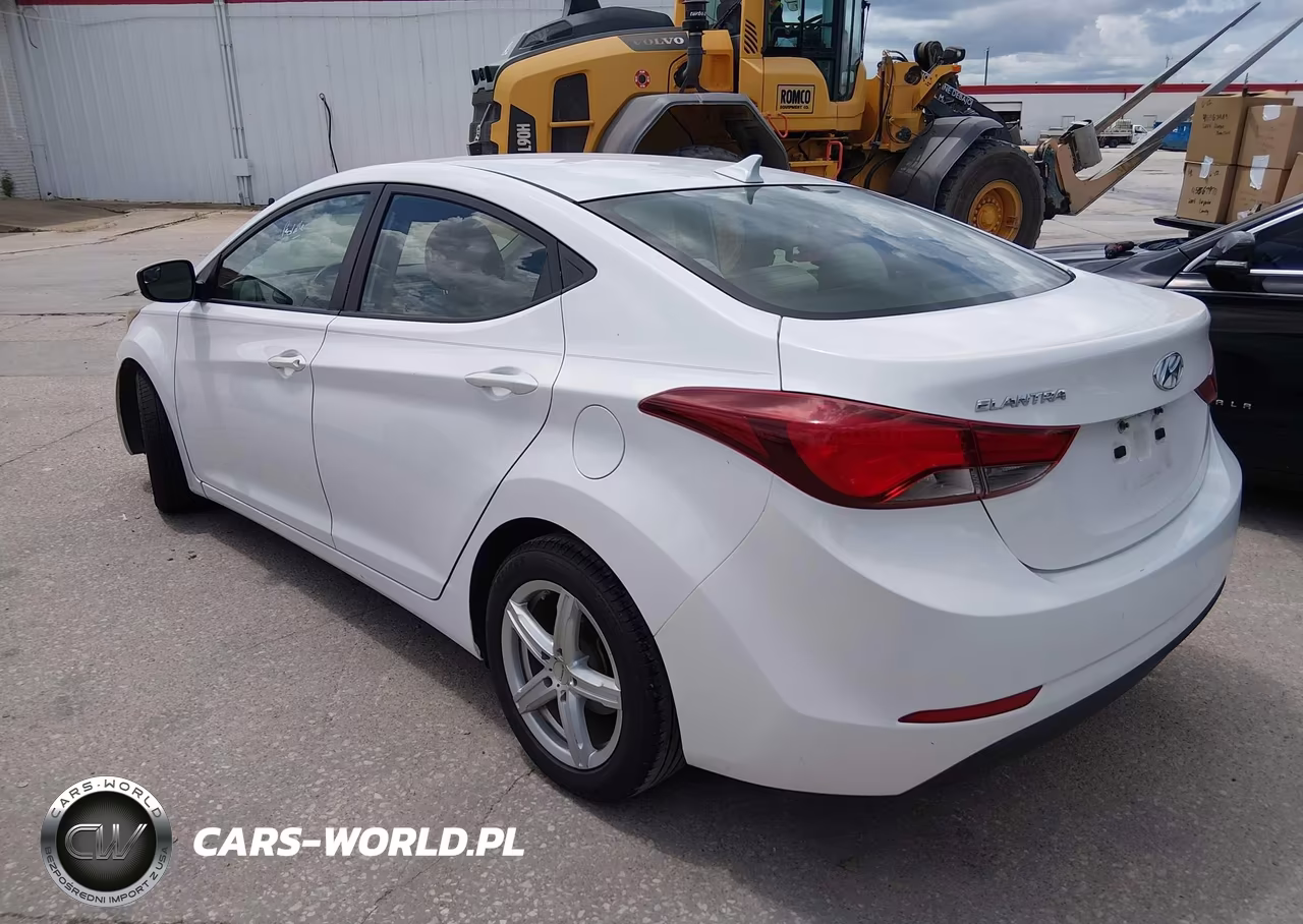 2014 Hyundai Elantra Se VIN:5NPDH4AE1EH475596 - 3