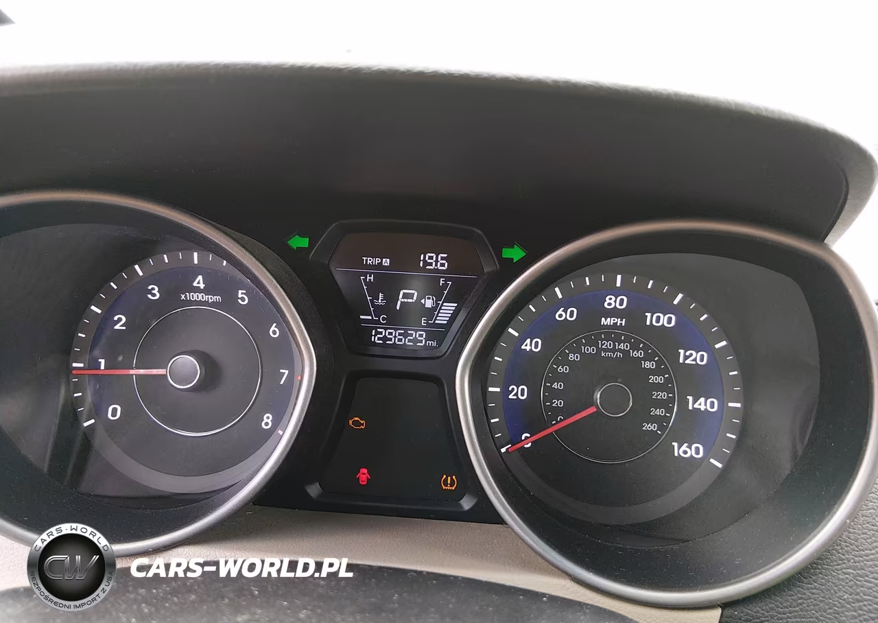 2014 Hyundai Elantra Se VIN:5NPDH4AE1EH475596 - 7