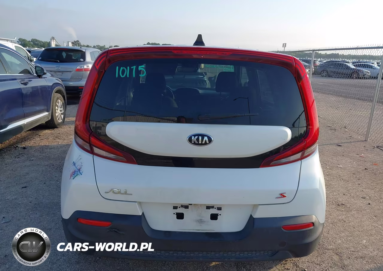 2021 Kia Soul S VIN:KNDJ23AU6M7746614 - 16
