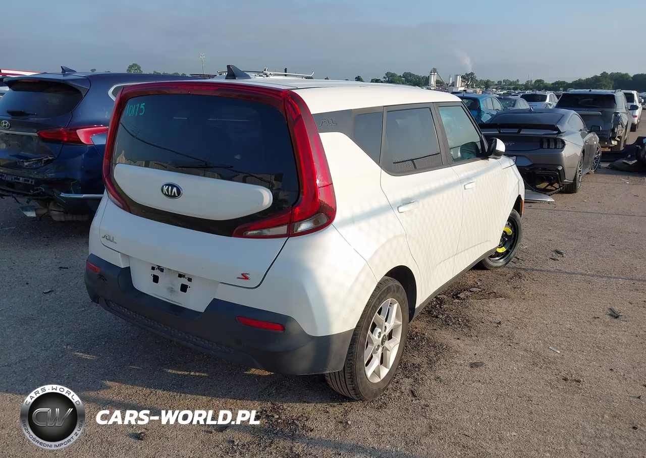 2021 Kia Soul S VIN:KNDJ23AU6M7746614 - 4
