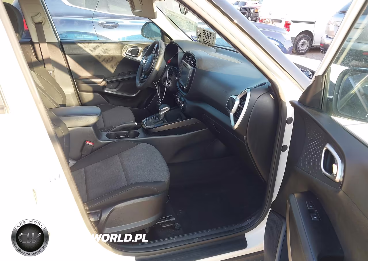2021 Kia Soul S VIN:KNDJ23AU6M7746614 - 5