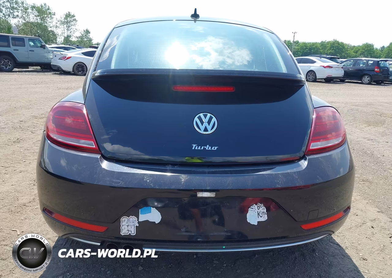 2018 Volkswagen Beetle 2.0T Coast-2.0T S VIN:3VWFD7AT5JM705002 - 16