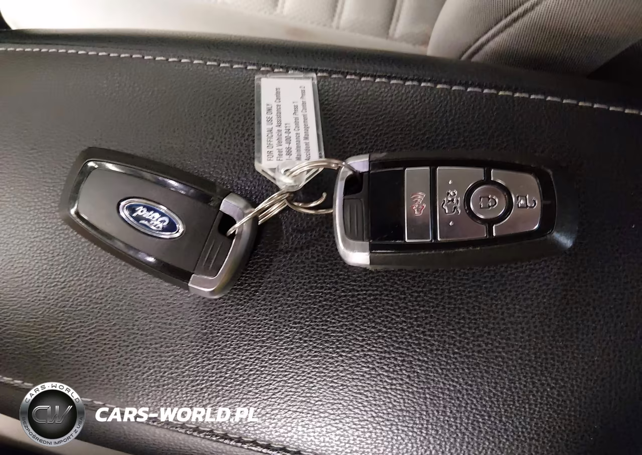 2018 Ford Fusion Hybrid S VIN:3FA6P0UU1JR278867 - 11