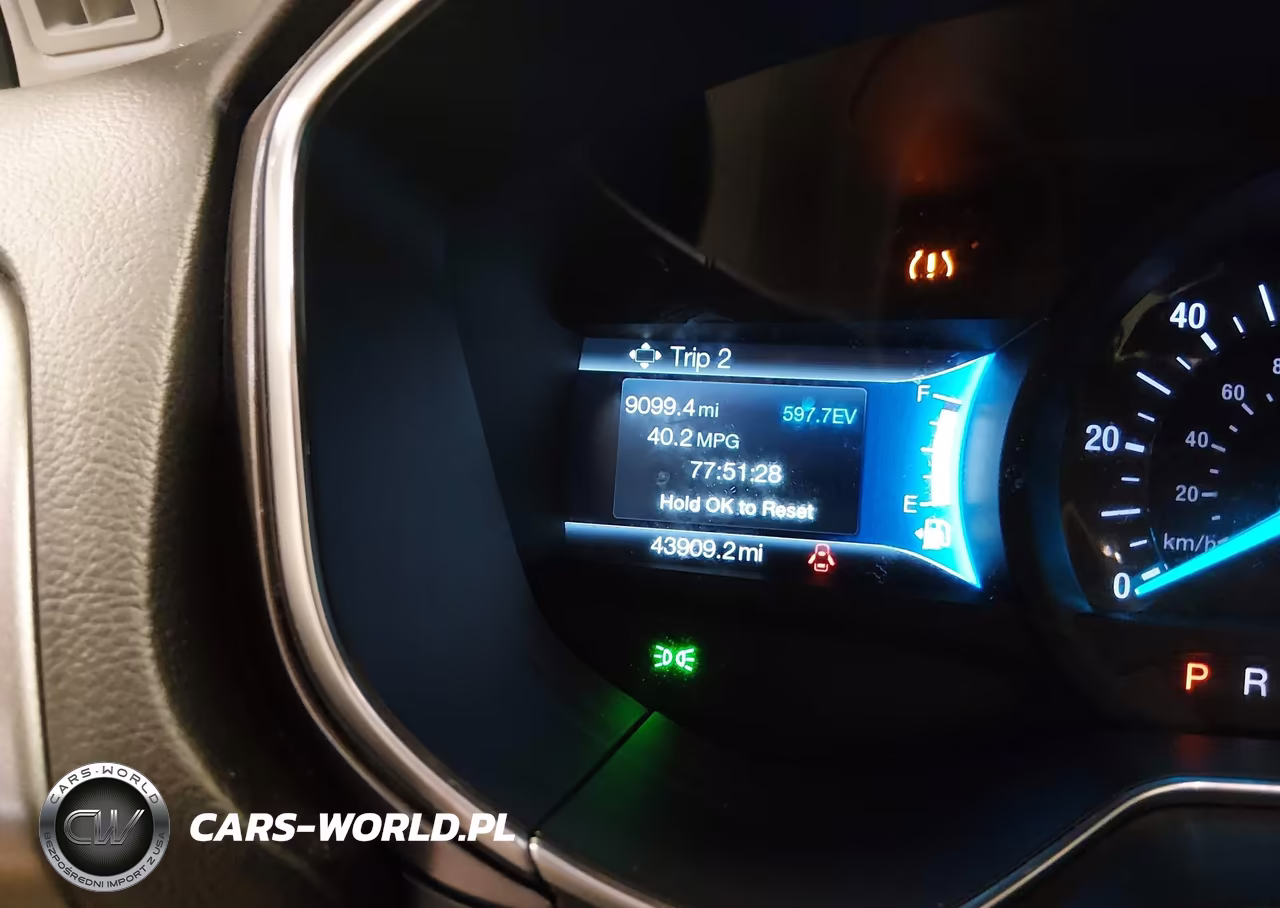 2018 Ford Fusion Hybrid S VIN:3FA6P0UU1JR278867 - 16