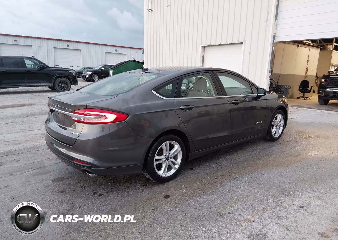 2018 Ford Fusion Hybrid S VIN:3FA6P0UU1JR278867 - 4