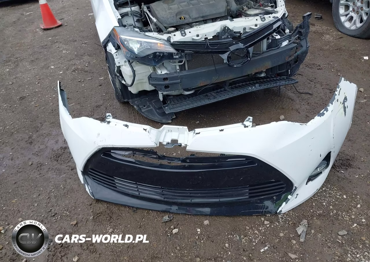 2017 Toyota Corolla Le VIN:2T1BURHE8HC938525 - 12