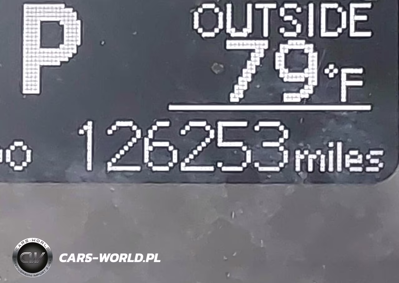 2017 Toyota Corolla Le VIN:2T1BURHE8HC938525 - 16