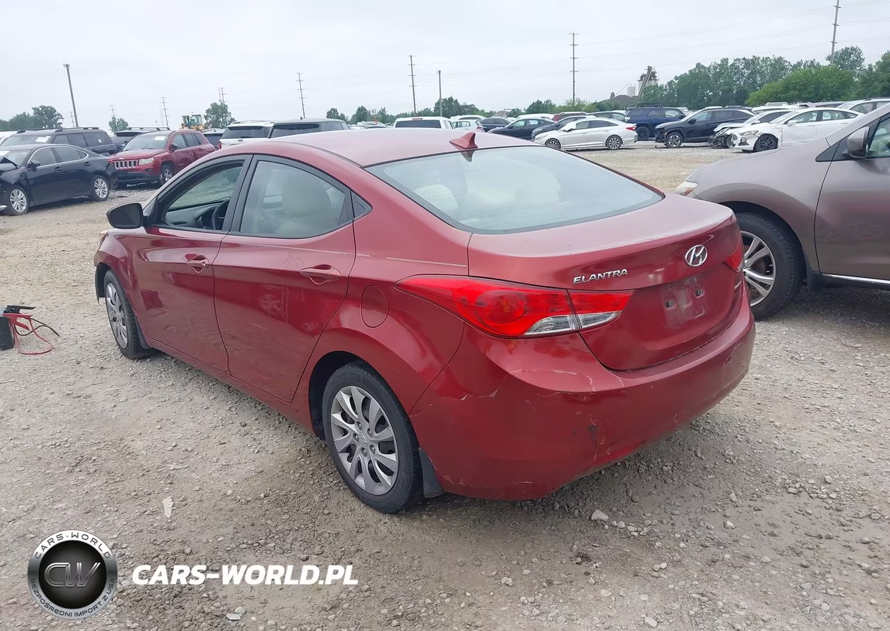 2013 Hyundai Elantra Gls VIN:5NPDH4AE1DH206545 - 3