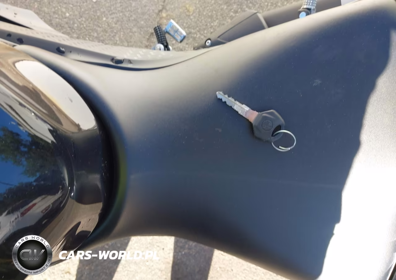 2023 Yamaha Yzfr3 A VIN:MH3RH18Y5PK012869 - 11