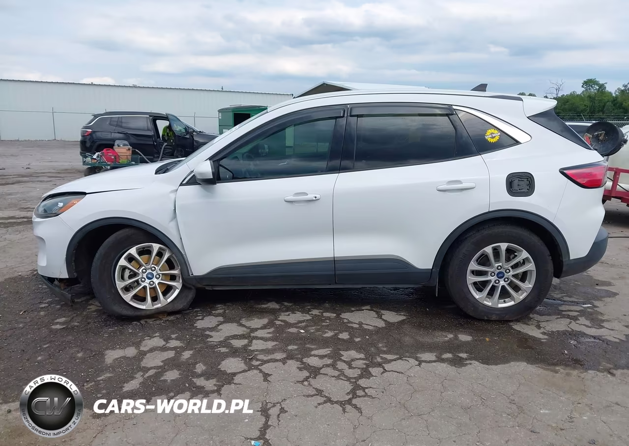 2021 Ford Escape Se VIN:1FMCU0G60MUB00167 - 14