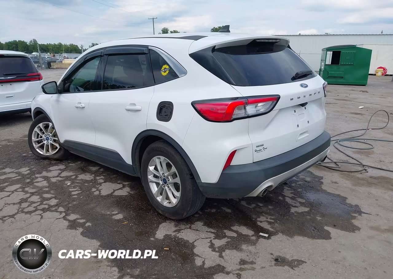 2021 Ford Escape Se VIN:1FMCU0G60MUB00167 - 3