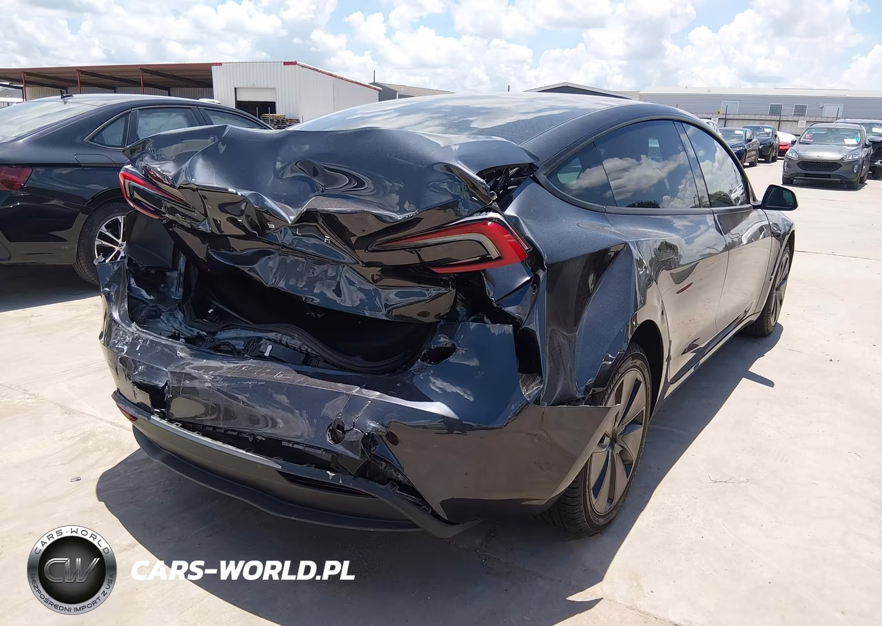 2024 Tesla Model 3 Long Range Dual Motor All-Wheel Drive-Rear-Wheel Drive VIN:5YJ3E1EA5RF863266 - 4
