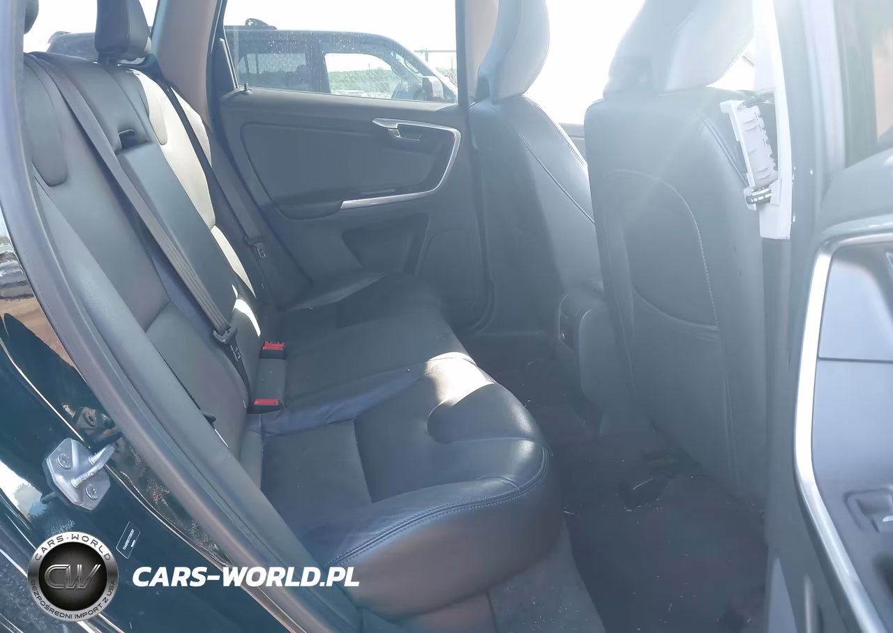 2015 Volvo Xc60 T5 Premier VIN:YV440MDK7F2690361 - 8