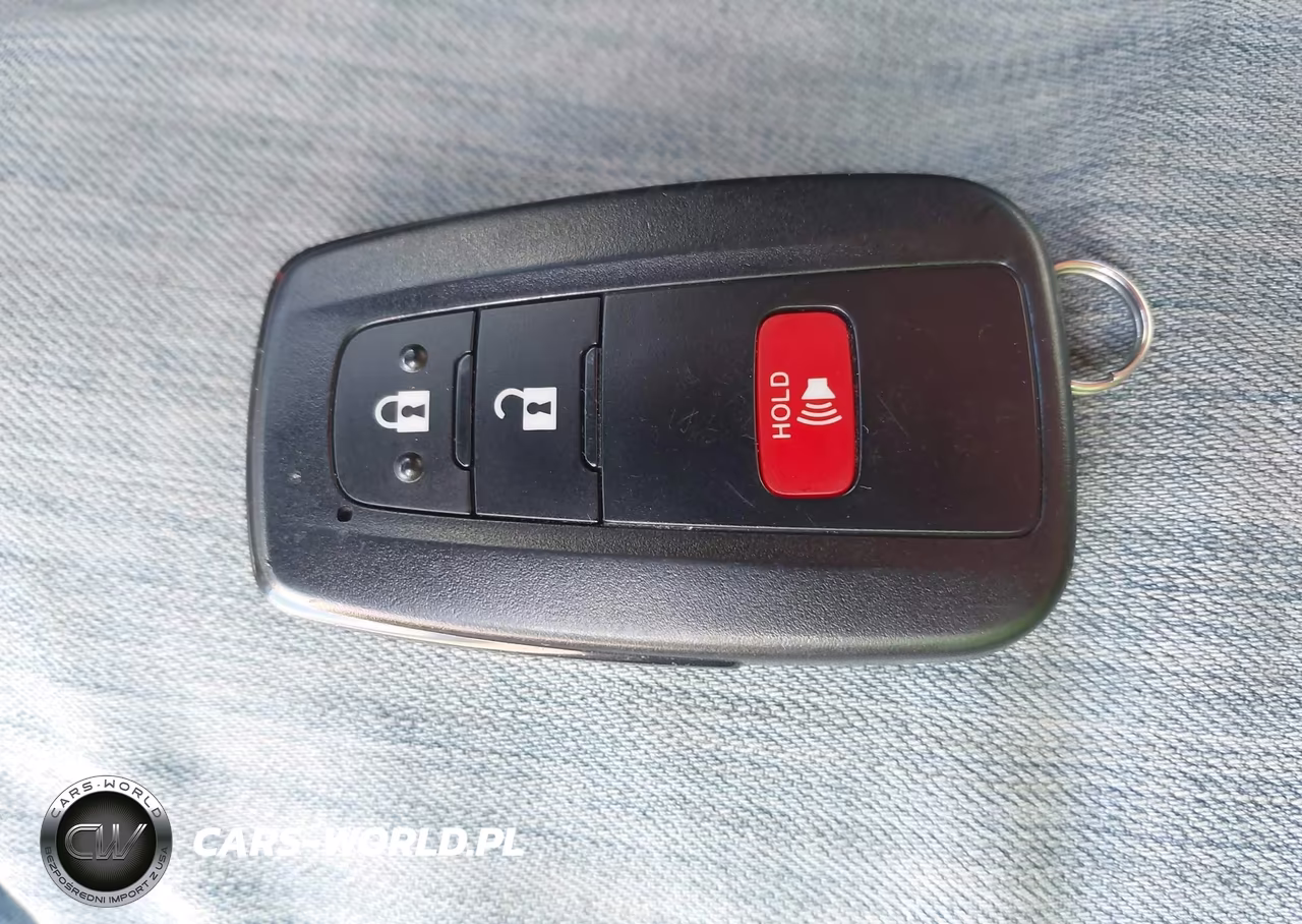 2017 Toyota Prius Two VIN:JTDKBRFU9H3533654 - 11