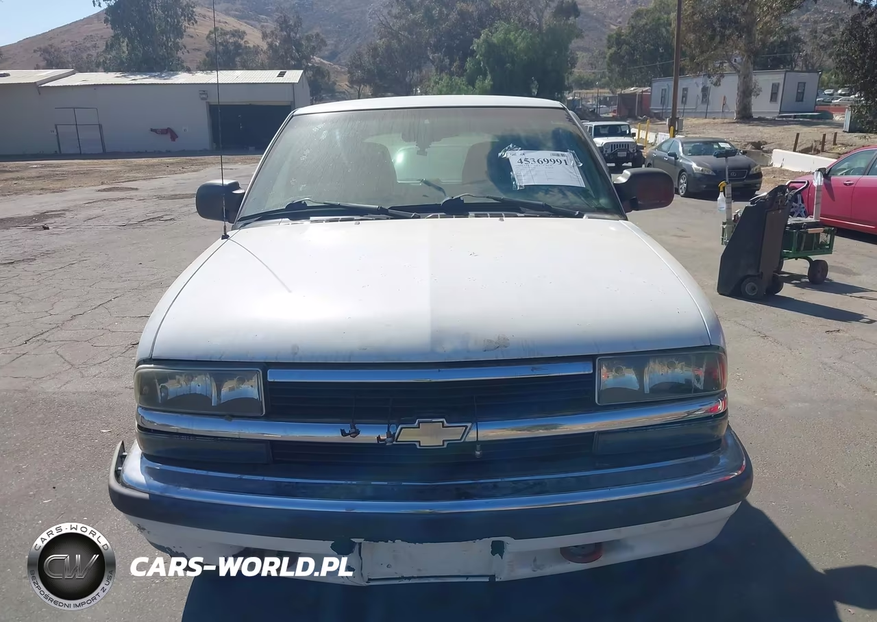 1999 Chevrolet Blazer VIN:1GNDT13W2XK237237 - 6