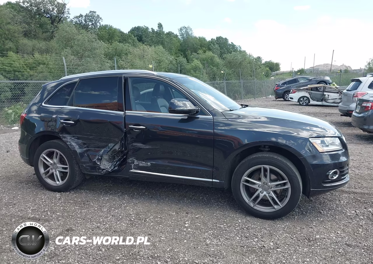 2016 Audi Q5 2.0T Premium VIN:WA1L2AFP7GA125156 - 13