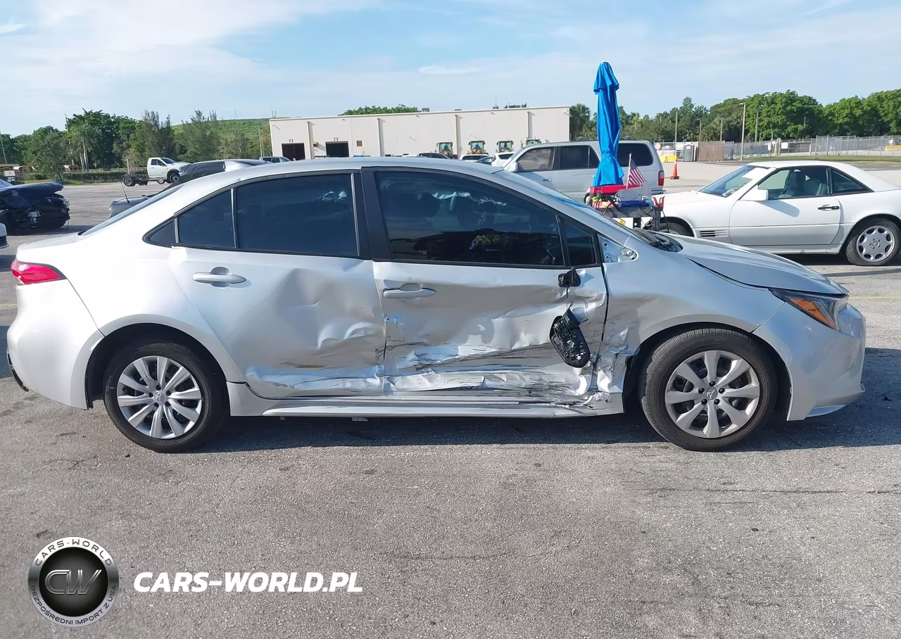 2025 Toyota Corolla Le VIN:5YFB4MDEXSP268086 - 14