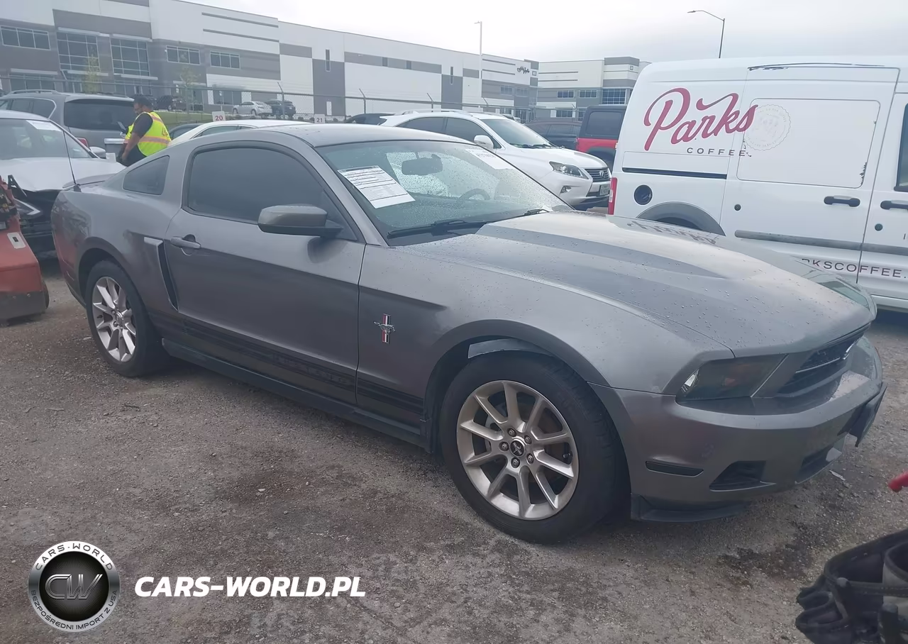 2010 Ford Mustang V6 Premium