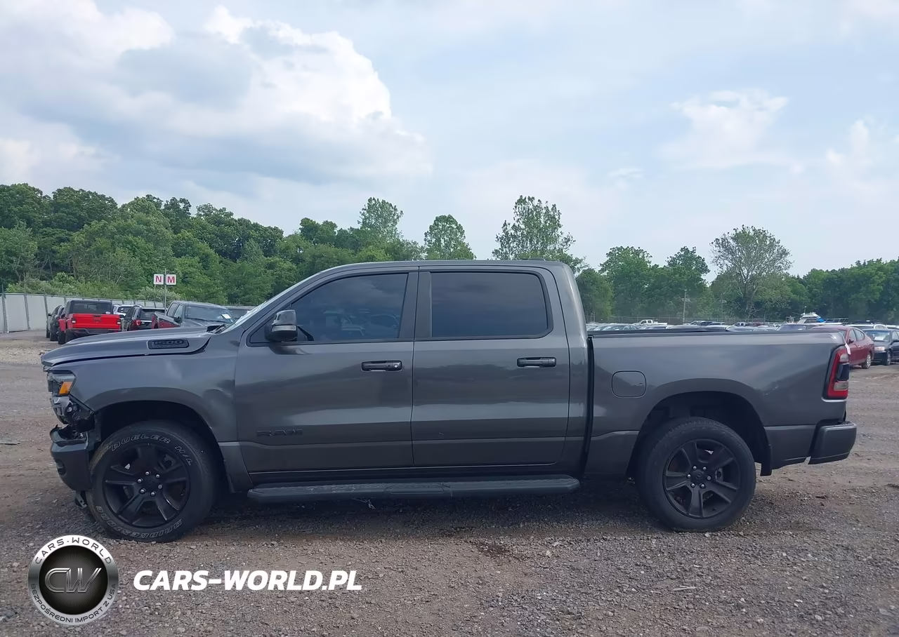 2022 Ram 1500 Sport VIN:1C6SRFVTXNN359491 - 14