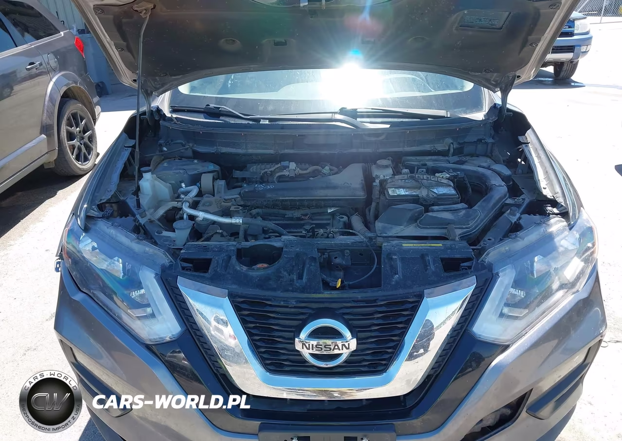 2017 Nissan Rogue S VIN:KNMAT2MV8HP535559 - 10