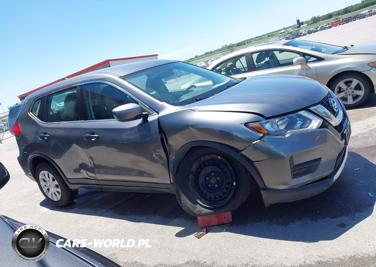 2017 Nissan Rogue S VIN:KNMAT2MV8HP535559 - 13