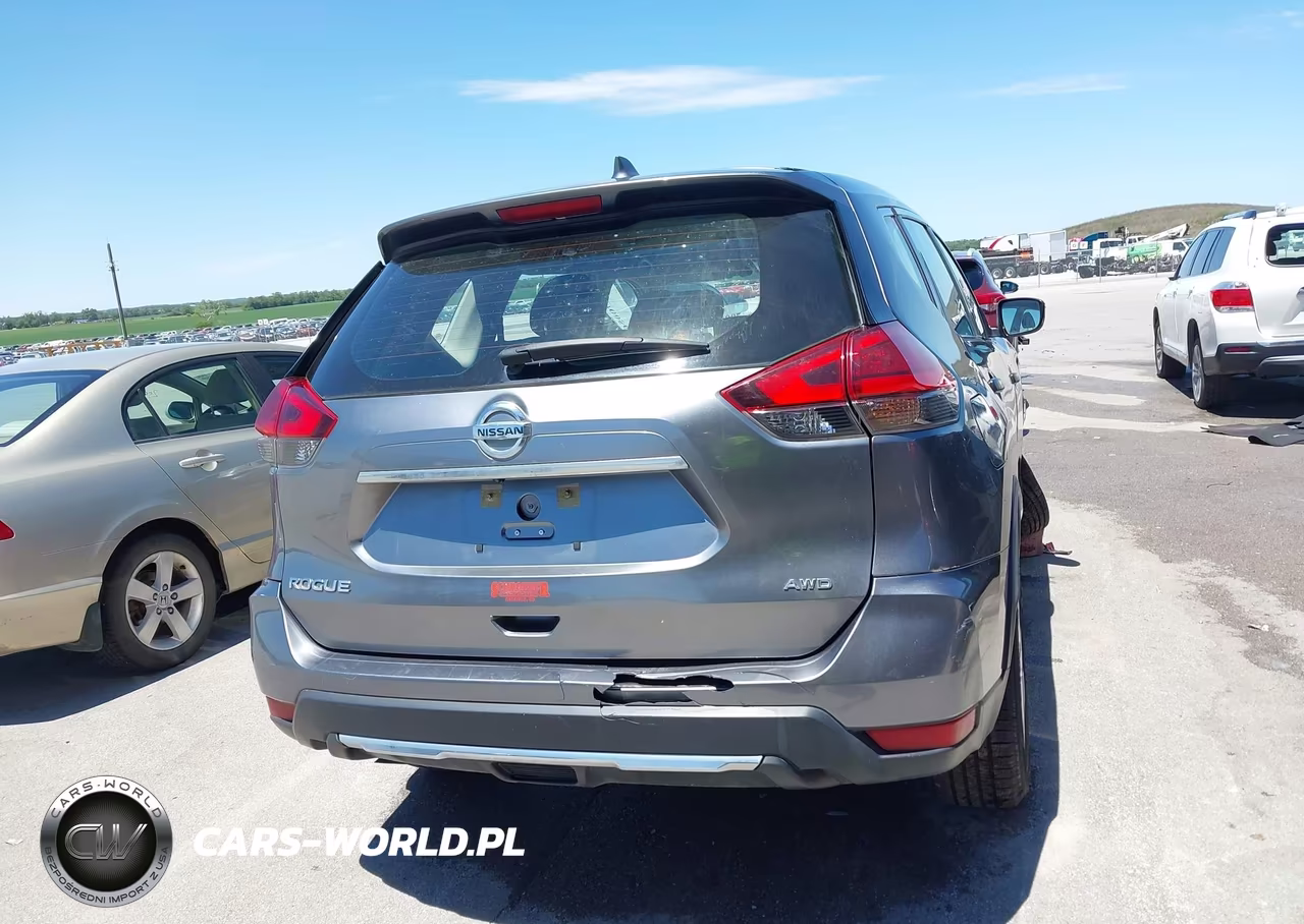 2017 Nissan Rogue S VIN:KNMAT2MV8HP535559 - 16