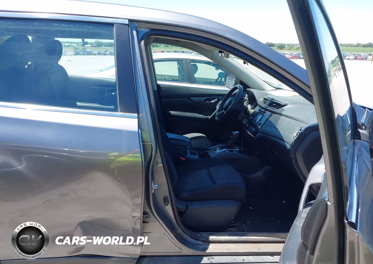 2017 Nissan Rogue S VIN:KNMAT2MV8HP535559 - 5