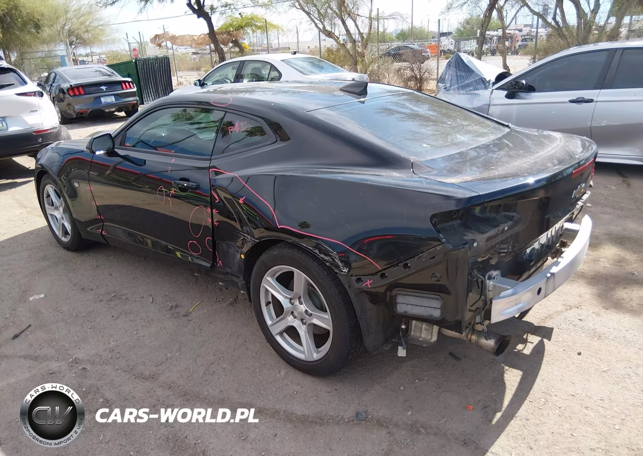 2019 Chevrolet Camaro 1Lt VIN:1G1FB1RX0K0133105 - 3