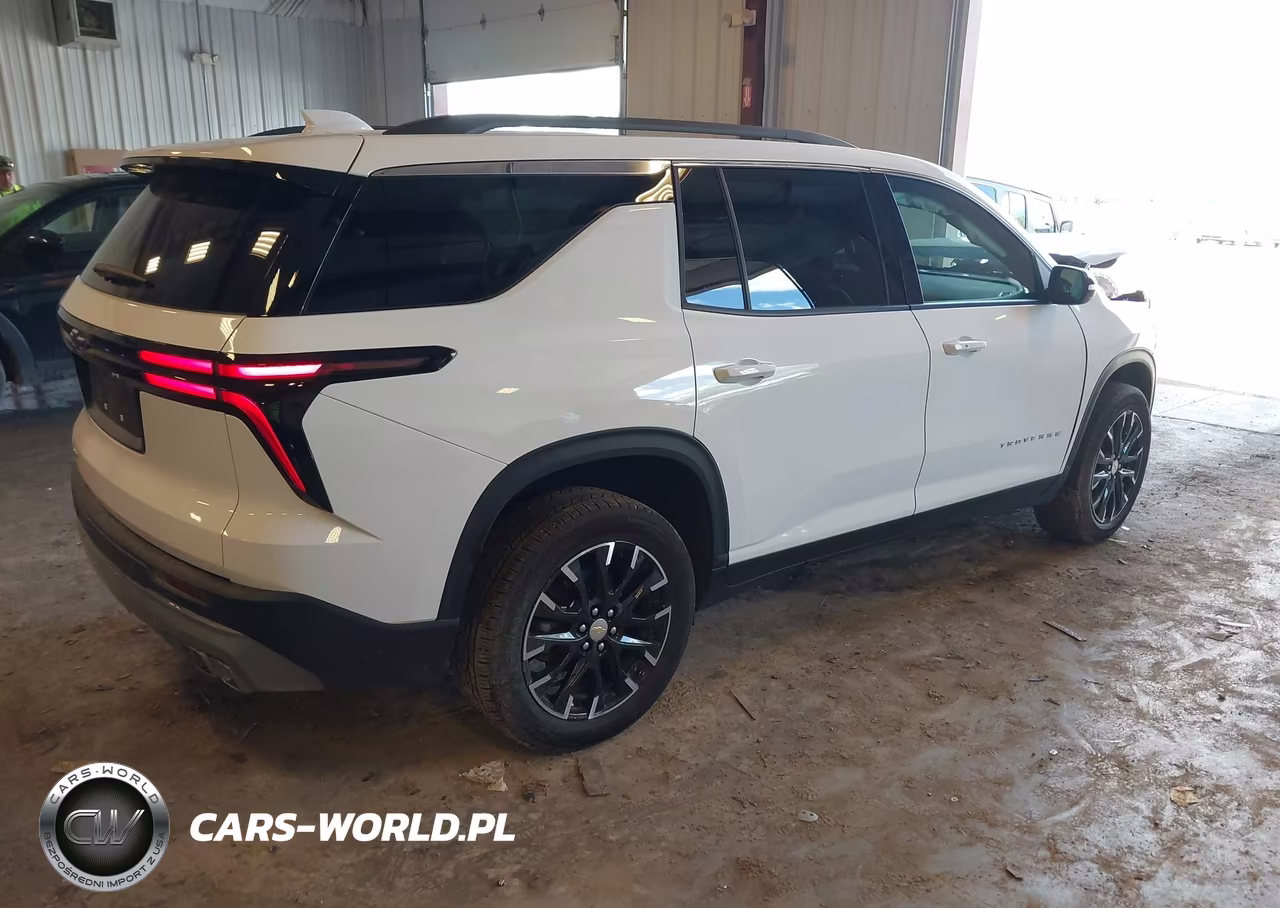 2026 Chevrolet Traverse Awd Lt VIN:1GNEVGKS0TJ191486 - 4