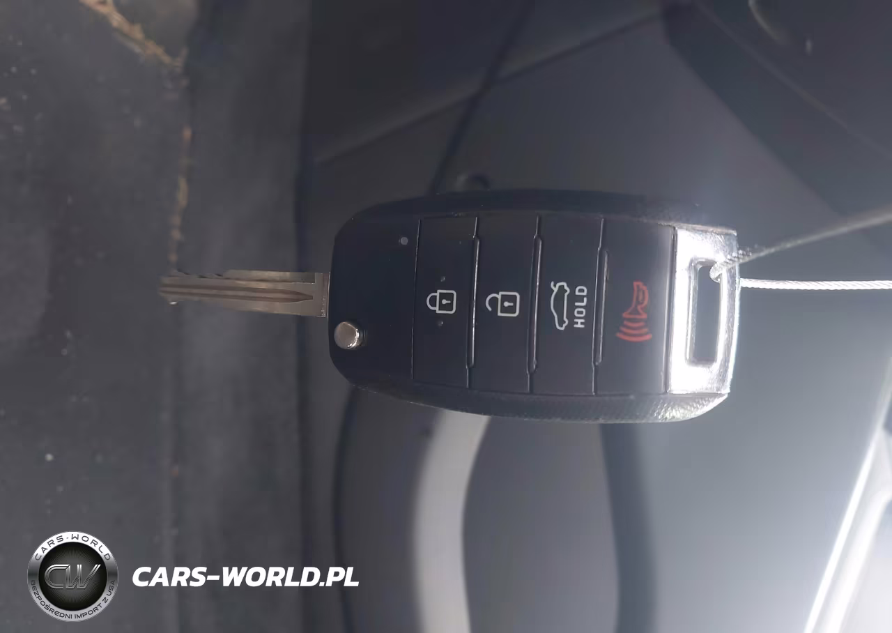 2018 Kia Forte Lx VIN:3KPFL4A75JE201163 - 11