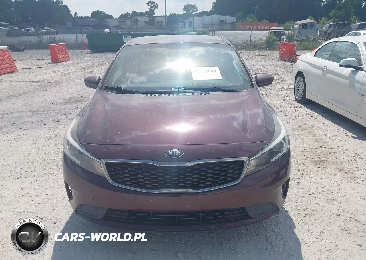 2018 Kia Forte Lx VIN:3KPFL4A75JE201163 - 12