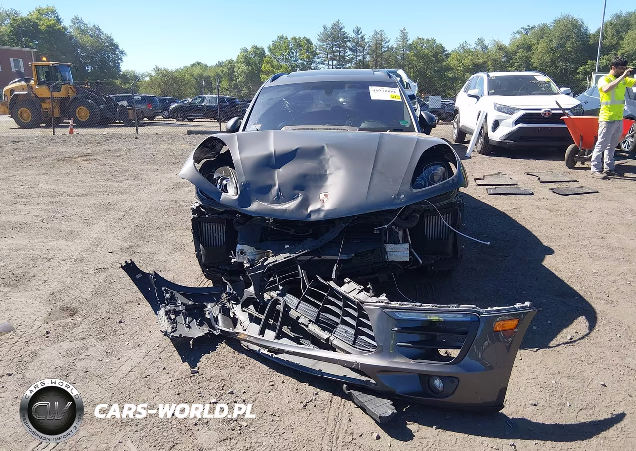 2015 Porsche Macan S VIN:WP1AB2A51FLB42819 - 11