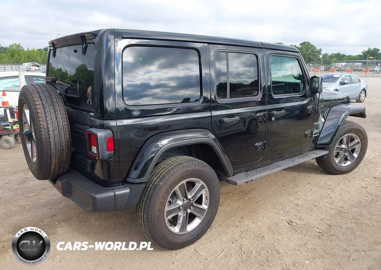 2023 Jeep Wrangler 4-Door Sahara 4X4 VIN:1C4HJXEN6PW570475 - 4