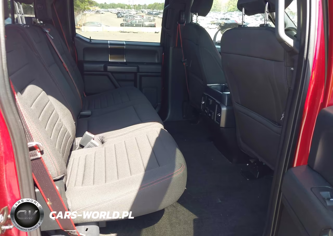 2018 Ford F-150 Xlt VIN:1FTEW1EP6JFD22639 - 8