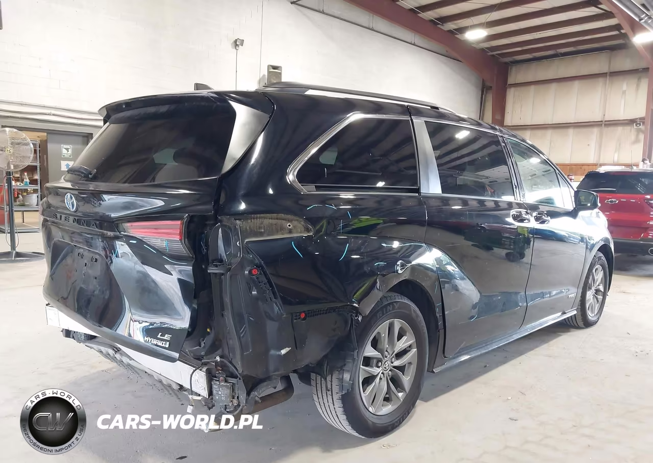 2021 Toyota Sienna Le VIN:5TDKSKFCXMS032537 - 4