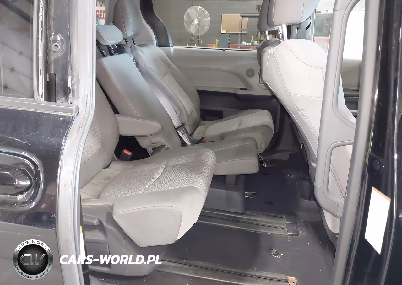 2021 Toyota Sienna Le VIN:5TDKSKFCXMS032537 - 8