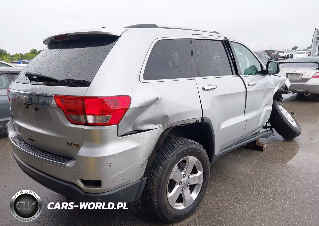 2013 Jeep Grand Cherokee Limited VIN:1C4RJEBG5DC646571 - 18