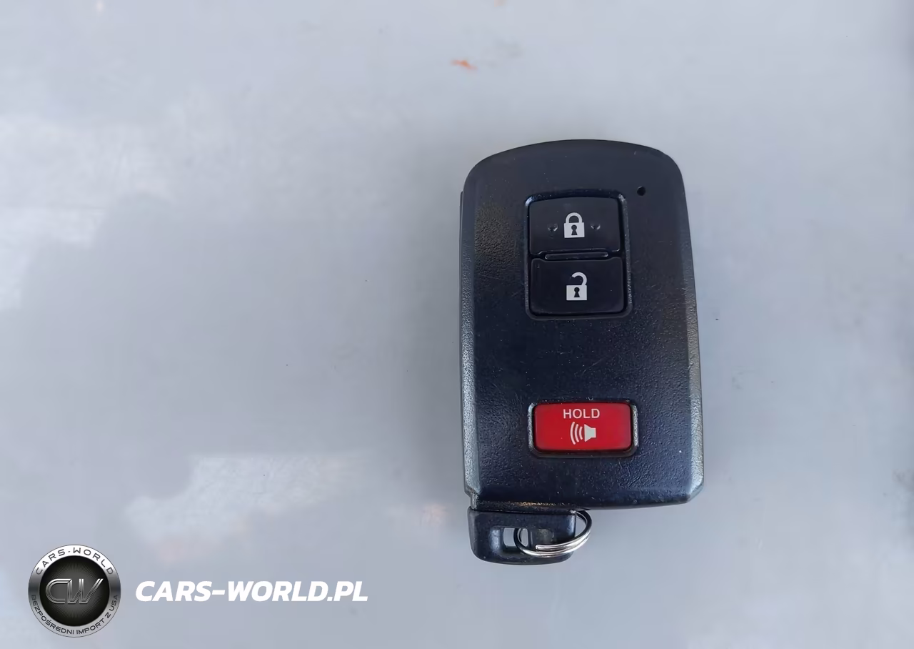 2013 Toyota Prius C Four VIN:JTDKDTB34D1032214 - 11