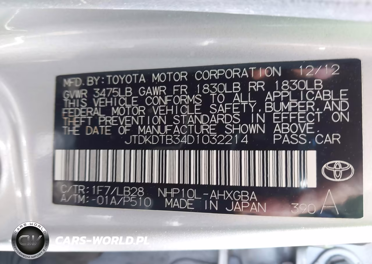 2013 Toyota Prius C Four VIN:JTDKDTB34D1032214 - 9