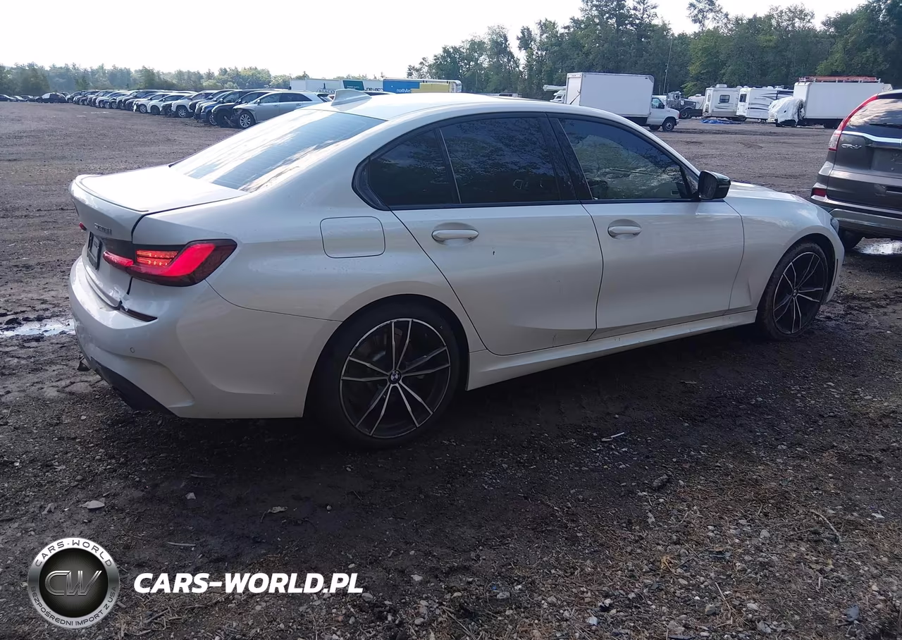 2022 BMW 330I xDrive VIN:3MW5R7J09N8C69465 - 4