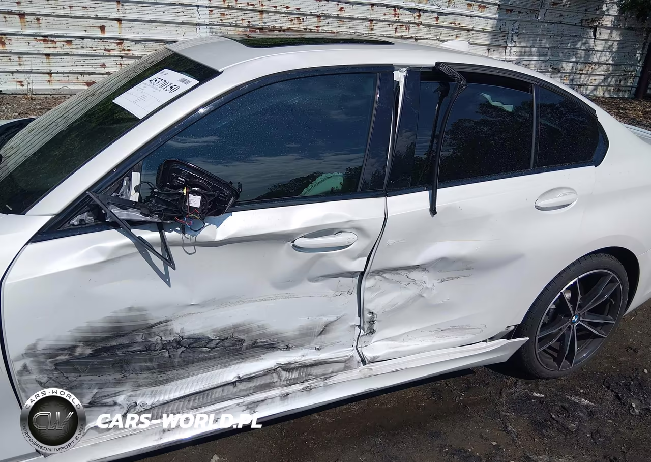 2022 BMW 330I xDrive VIN:3MW5R7J09N8C69465 - 6