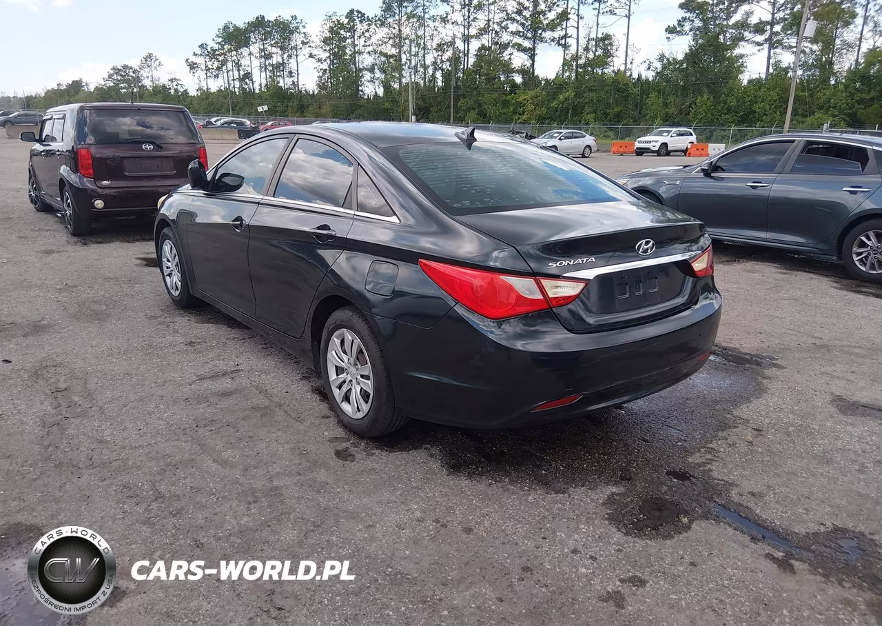 2011 Hyundai Sonata Gls VIN:5NPEB4ACXBH114643 - 3