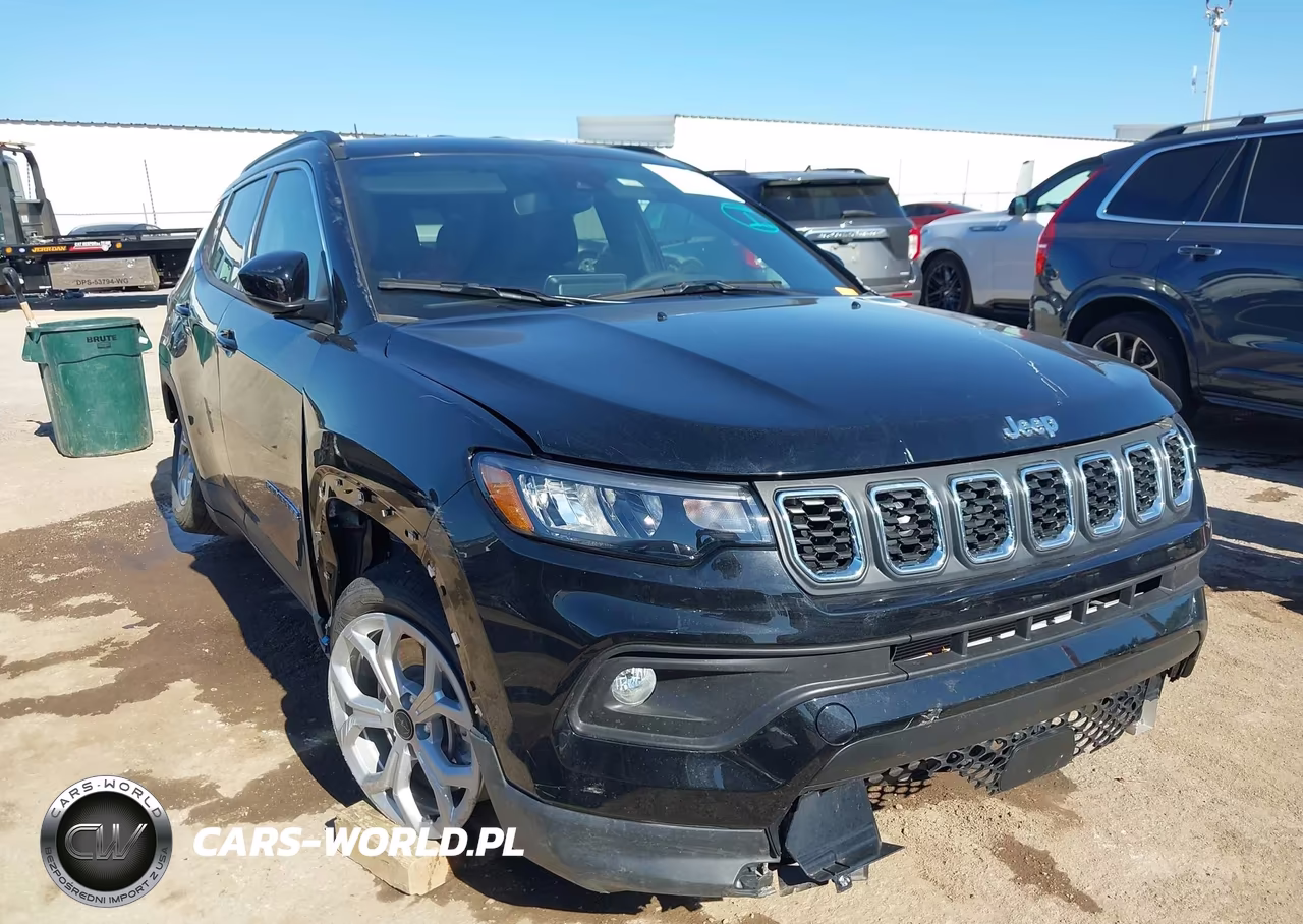 2026 Jeep Compass Latitude – zdjęcie 1 z 17